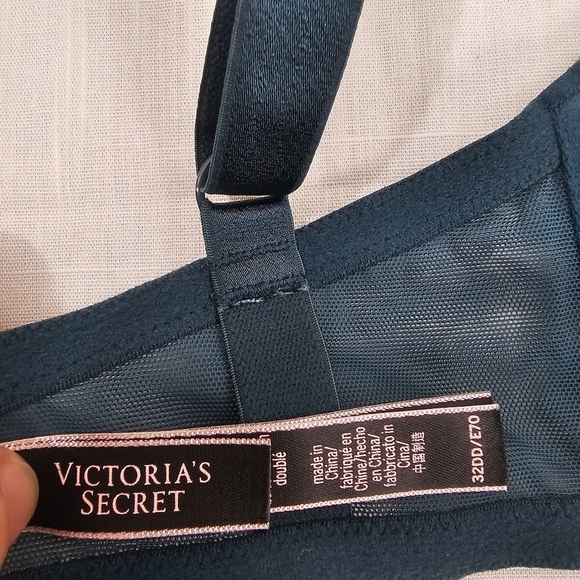 Victoria's Secret Very Sexy Sheer Mesh Unlined Bra 32DD - Picture 4 of 8